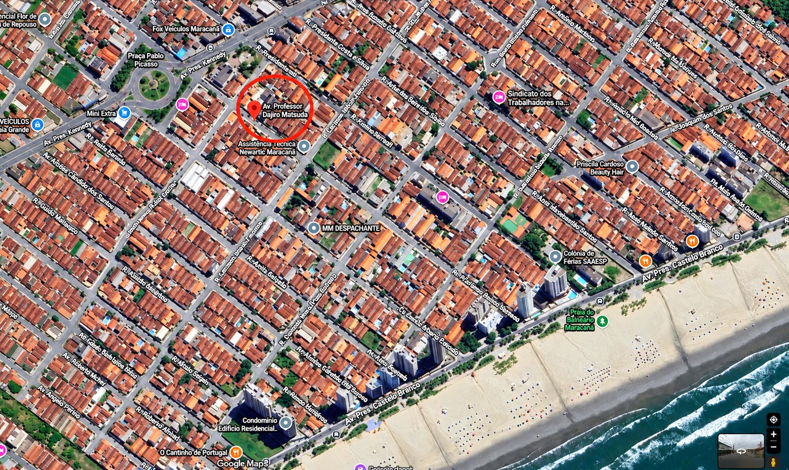 Casa na praia Grande  a 1km da praia.