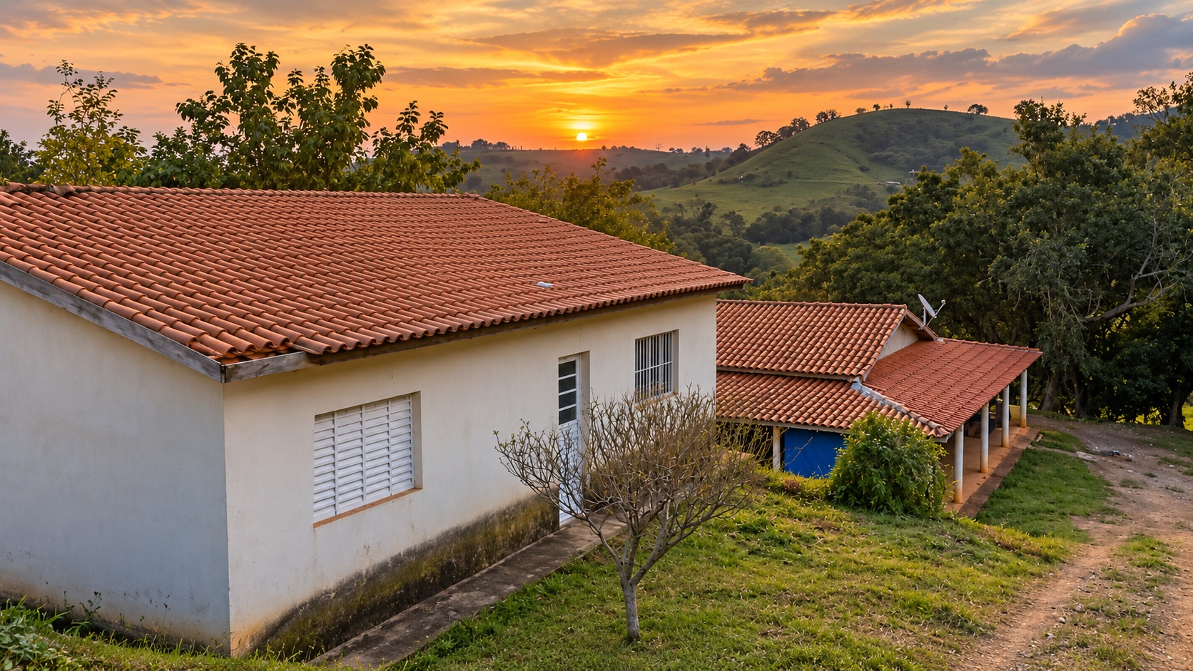 2 Casas Chácara Joanopolis